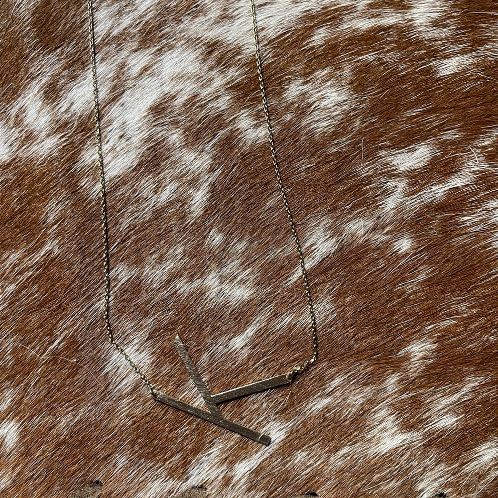 K initial necklace - Picture 2 of 3